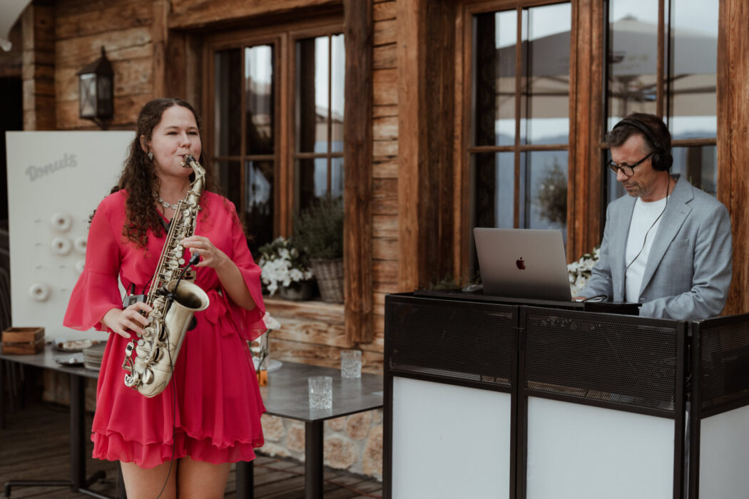 DJ Alex & AjSax Jezz Alm Resort