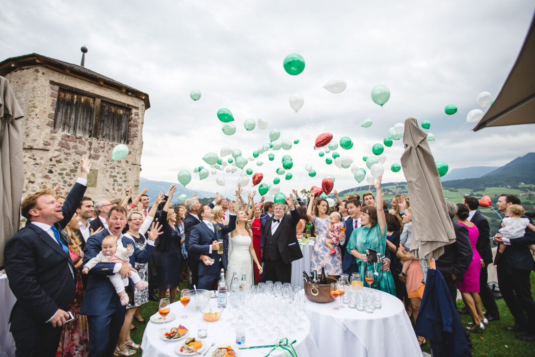 Hochzeit Luftballons Sektempfang